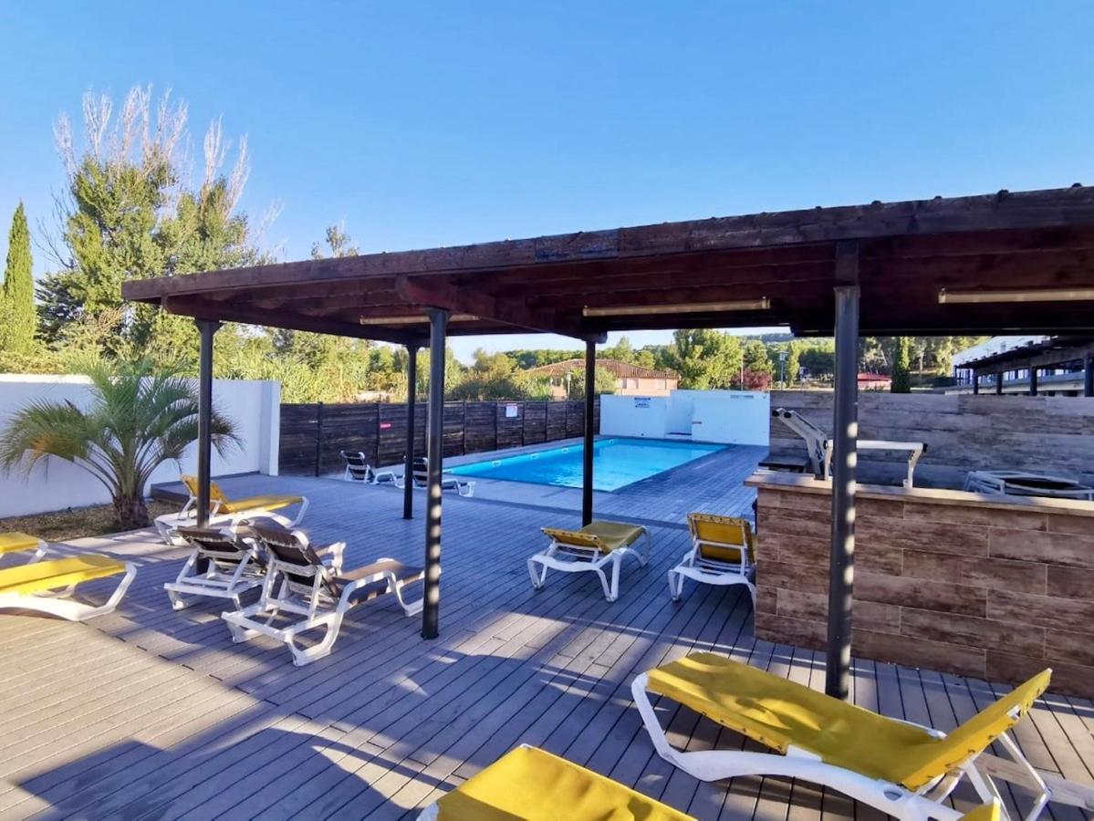 Les Jardins D'Athena Aparthotel Eguilles Luaran gambar